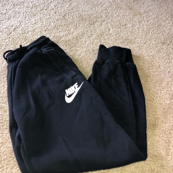 Nike Joggers, size small - Picture 2 of 2